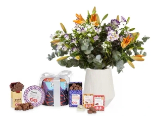 זרי בגווני שקיעה ו מארז שוקולד מבית מקס ברנר 330 גרם