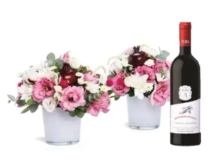 סידור פרחים 'הוד והדר' ויין קברנה סוביניון מיקב טורא