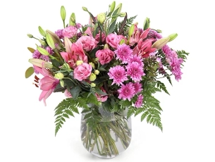 זר פרחים 'מנור' בגודל בינוני בגווני ורוד