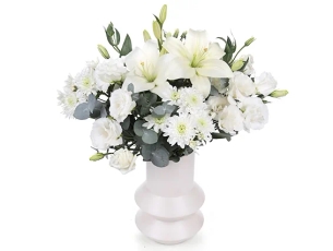 זר פרחים 'לבונה' בגווני לבן