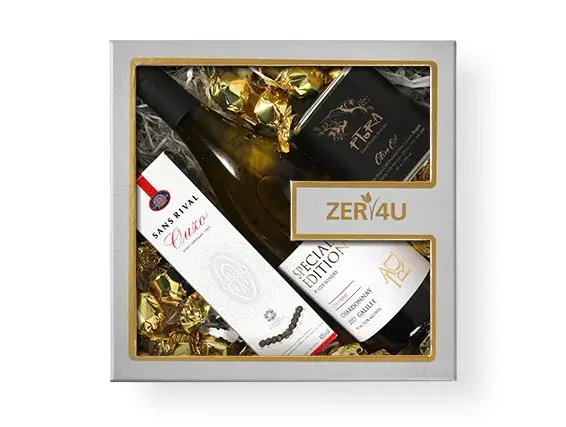 מארז מתנה GOLDEN BOX זר פור יו