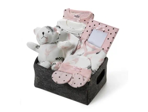 מתנות ליולדת, בייבי לאב להולדת בת