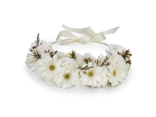 זר פרחים לראש בעיצוב החנות