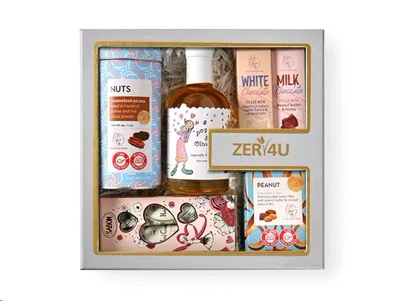 מארז מתנה הנאות קטנות זר פור יו